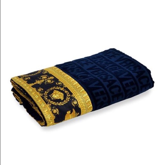 NEW Versace Baroque Jacquard Navy Blue Beach Towel - Picture 6 of 6